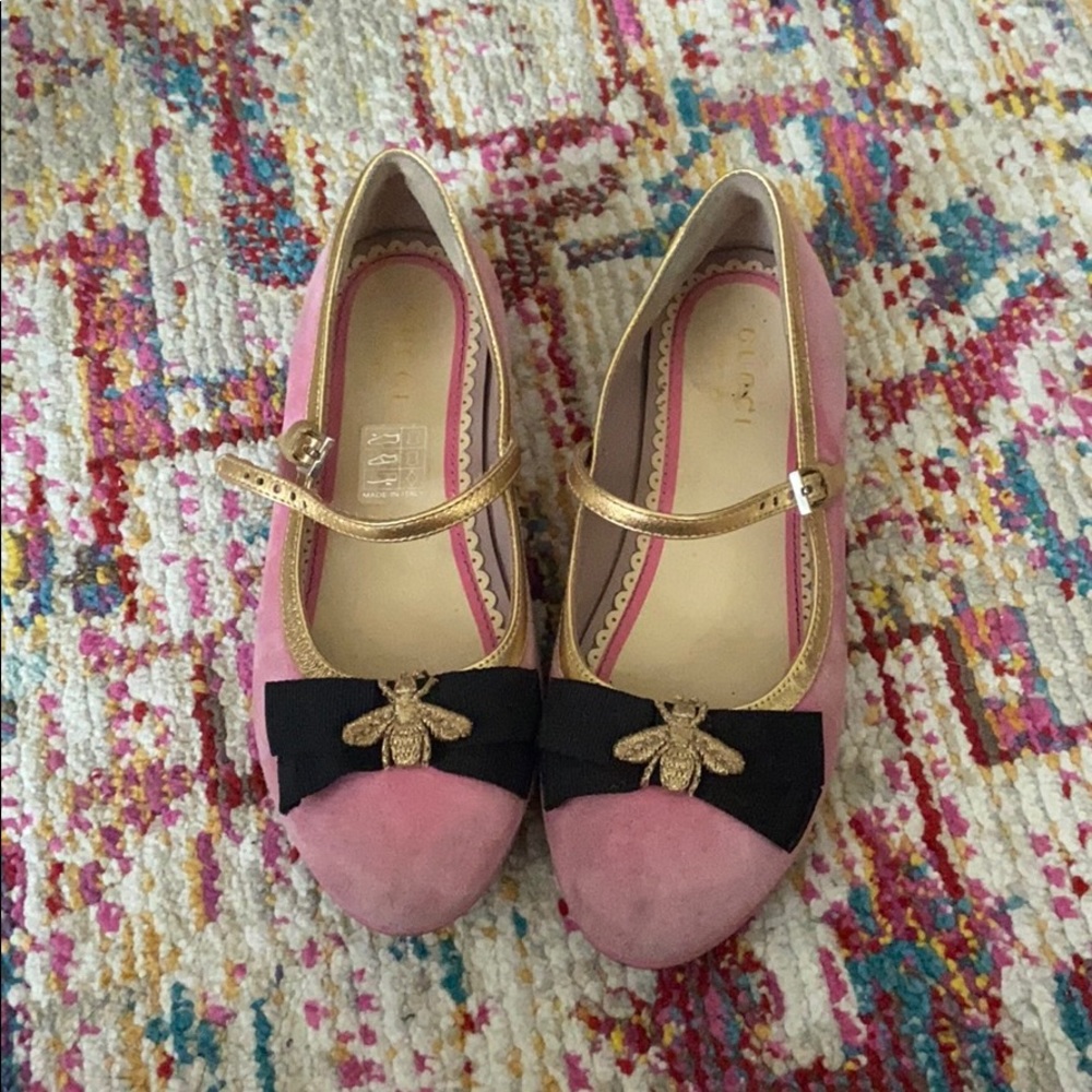 Love these bee Gucci